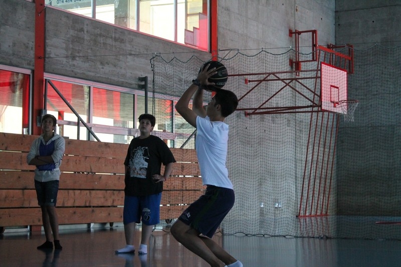 Village Camps International Summer Camp Leysin, Switzerland 2026-08-15 https://www.villagecamps.com/journals_admin/images/683-23-sportcamp (7).jpg